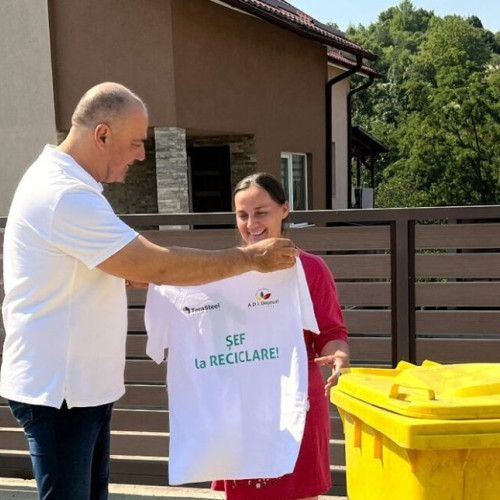 Cetățenii responsabili din Bistrița-Năsăud primesc tricouri personalizate pentru reciclare