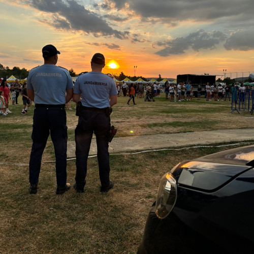 Jandarmii din Botoșani asigură ordinea la evenimentele din acest weekend