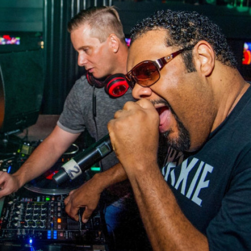 Moarte tragică a rapperului Fatman Scoop în timpul unui concert în Connecticut
