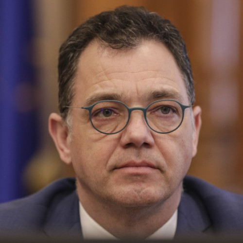 Radu Oprea îl atacă pe Nicolae Ciucă, criticând cartea sa