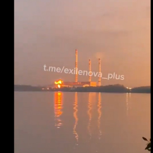 Ucraina atacă centrale electrice și rafinării din Rusia