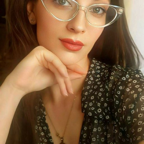 Ana-Maria Cocos: O tânără artistă de excepție din Galați