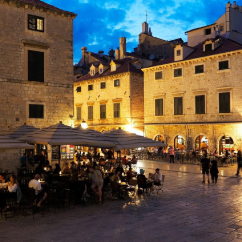 Croația impune restricții severe pentru aparatele de aer condiționat vizibile pe fațade