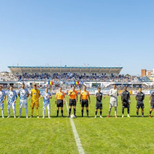 Remiză la Hunedoara în primul meci al sezonului