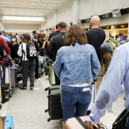 Numarul persoanelor care nu își permit vacanță anuală variază în Uniunea Europeană