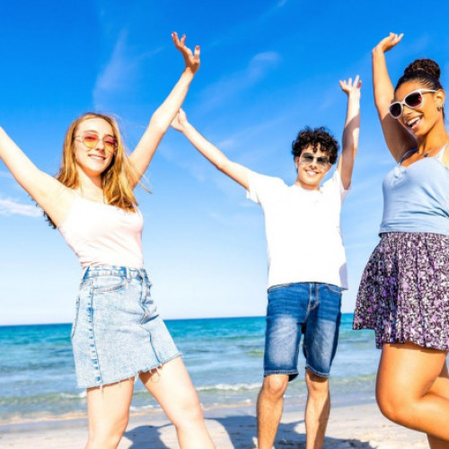 Generația Z și obiceiurile de cheltuire: diferențe între bărbați și femei