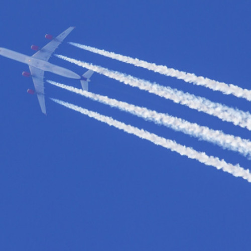 Noile reglementări de mediu ale UE, contestate de industria aviatică