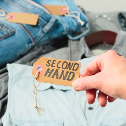 Creșterea deșeurilor textile în România și măsurile Uniunii Europene pentru soluționare