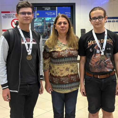 Elevul Răzvan Franciuc aduce medalii României la Concursul Internațional de Chimie din Mexic