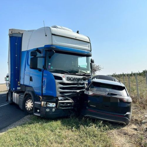 Accident rutier grav în Vrancea și o agresiune domestică într-o singură zi