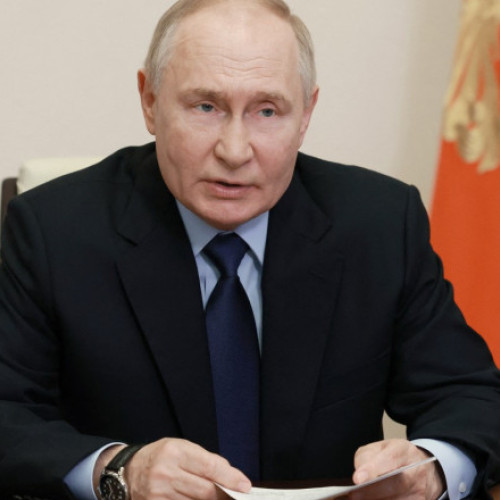 Vladimir Putin susține candidatura Kamalei Harris la alegerile din SUA