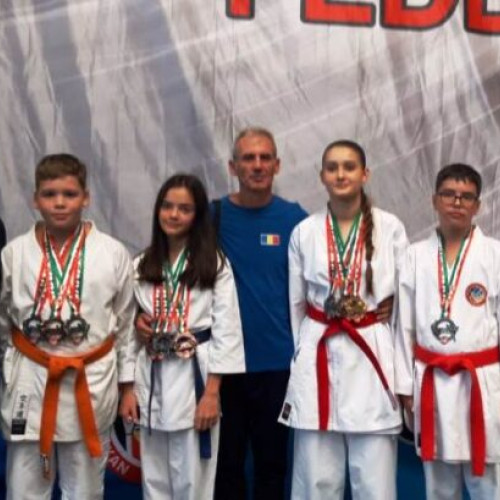România se întoarce cu succes de la Campionatul European de Karate din Ungaria