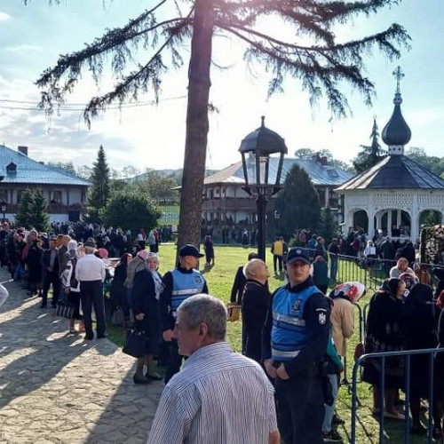 Jandarmii din Botoșani asigură siguranța publică în timpul Săptămânii Culturii la Vorona