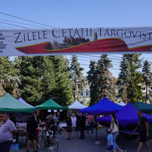 Zilele Municipiului Târgoviște au început cu Salonul Editorial "Ion Heliade Rădulescu"