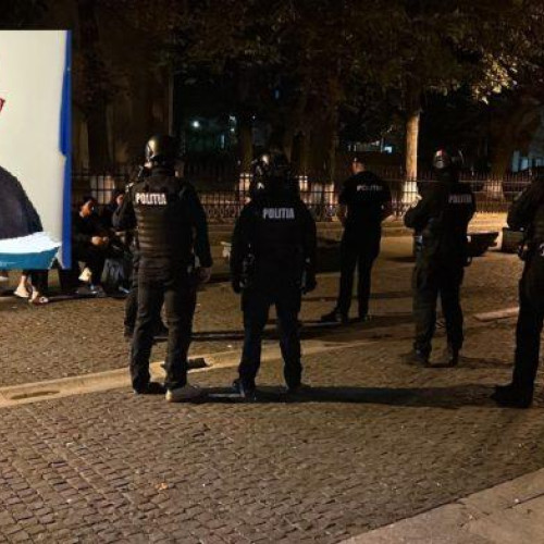 Critici dure la adresa autorităților după violențele din Centrul Vechi