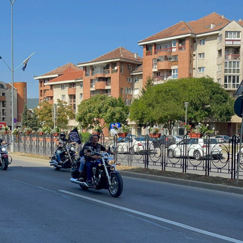 Parada motociclistilor pe străzile din Alba Iulia