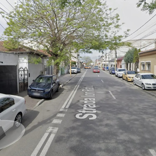 Lucrări de reabilitare a colectorului de ape uzate în zona străzii Ion Ratiu