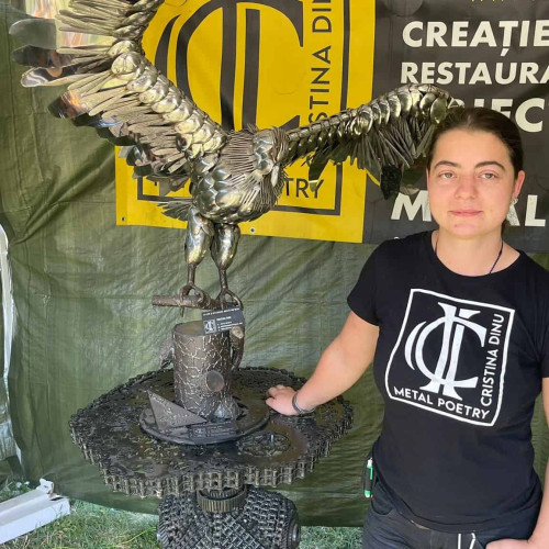 Cristina Dinu: Motociclista și artistă cu peste 20 de ani de experiență