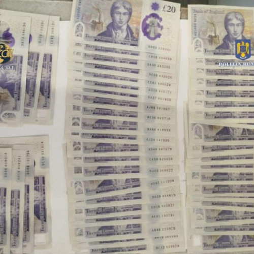 Două persoane reținute pentru trafic de droguri în județul Vrancea