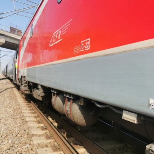 Întârzieri semnificative la circulația trenurilor din cauza unor defecțiuni pe ruta Brașov - Dârste