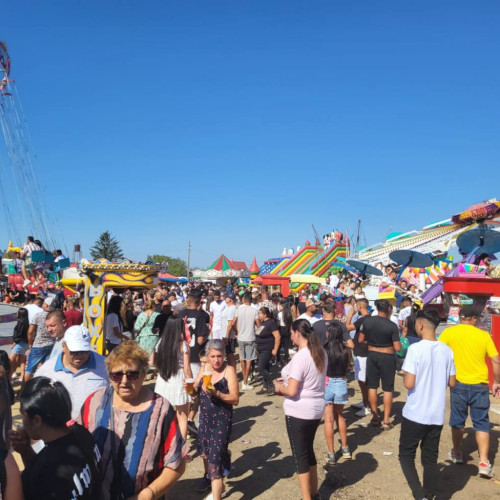 Târguri tradiționale și bucurie în Dâmbovița, de sărbătoarea toamnei