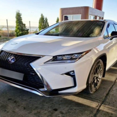 Un autoturism furat din Marea Britanie, descoperit la Punctul de Trecere a Frontierei Stanca