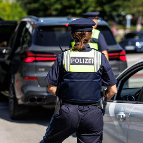 Germania reintroduce controalele la frontiere pentru a limita migrarea