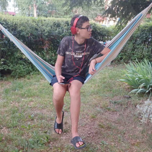 Teodor, un băiat de 14 ani, are nevoie urgentă de o operație costisitoare