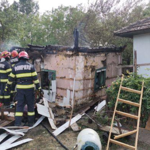 Femeie de 74 de ani rănită în urma unui incendiu la Leorda