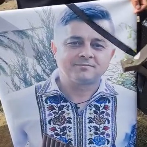 Artist din Botoșani, Cristian Rimbu, a fost înmormântat după un infarct