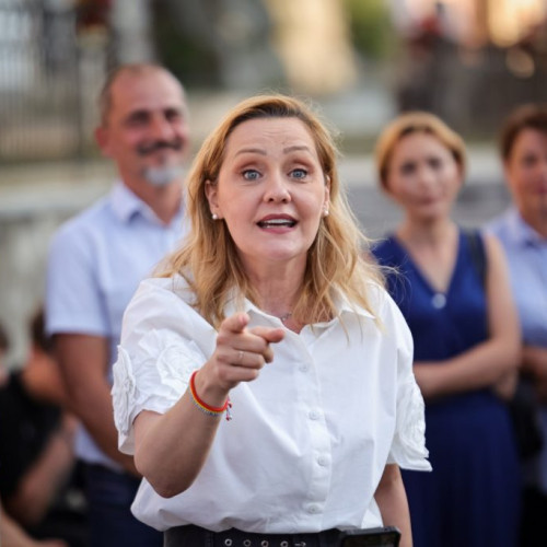 Sapte din zece români consideră că țara merge într-o direcție greșită