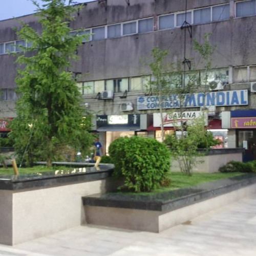 Complexul Comercial Mondial din Târgoviște, blocat în procesul de expertiză seismică