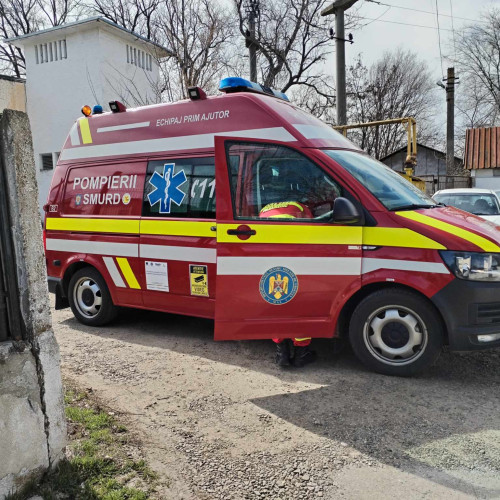 Un bărbat a decedat în parcarea unei mănăstiri din Botoșani