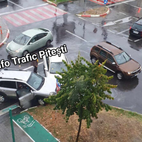 Accident rutier pe Calea București din Pitești