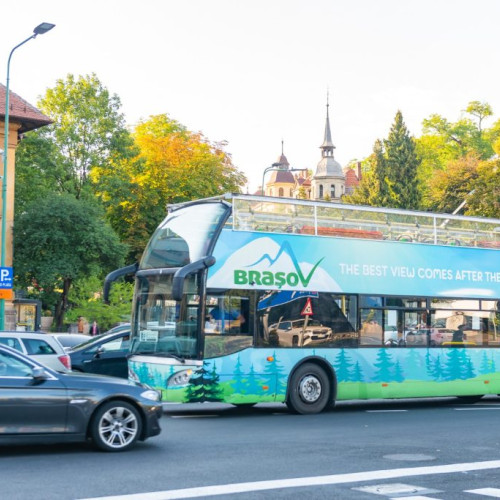 RATBV suspendă circulația autobuzului turistic etajat în zilele lucrătoare