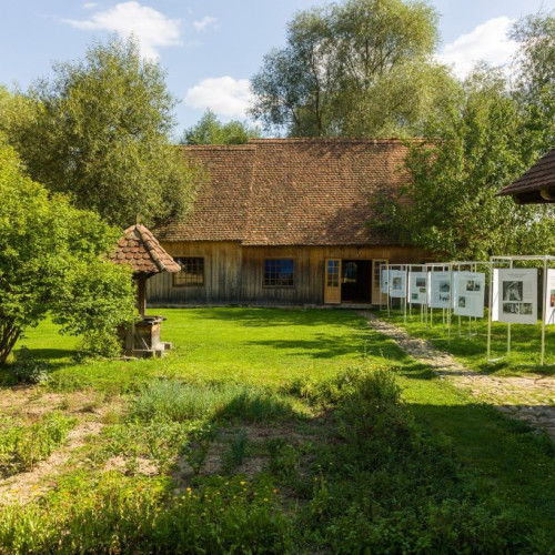 180 de biserici fortificate săsești din Transilvania, expuse la The King's House