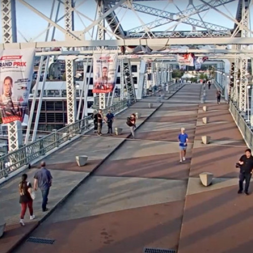 Jon Bon Jovi, erou în Nashville: a salvat o femeie de la marginea unui pod