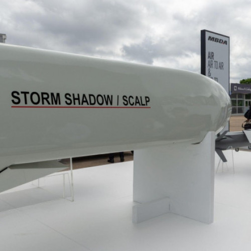 Marea Britanie furnizează Ucrainei rachete Storm Shadow pentru a contraataca Rusia