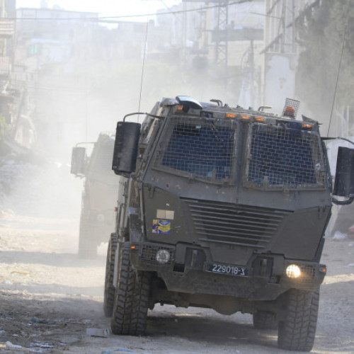 Raiduri aeriene israeliene în Gaza: 34 de morți, între care 19 femei și copii