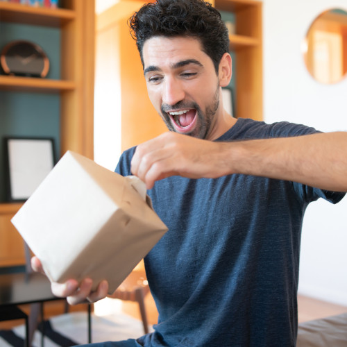 Idei de cadouri pentru bărbați: Cum să alegi darul perfect