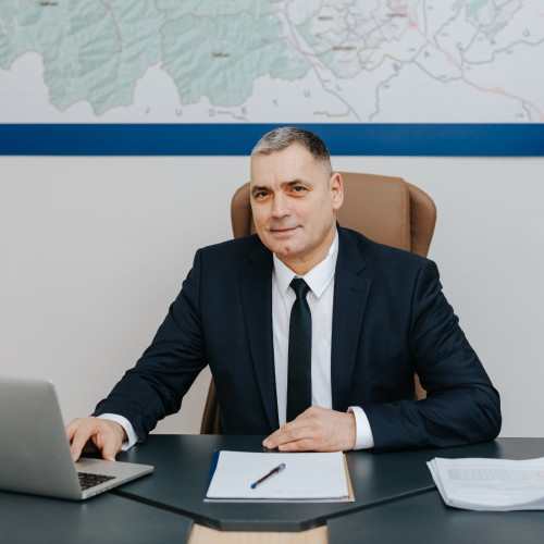 Primarul din Tarcau, eliberat sub control judiciar de Curtea de Apel Bacau