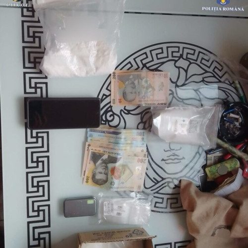 Doi traficanti de droguri retinuti in Bucuresti