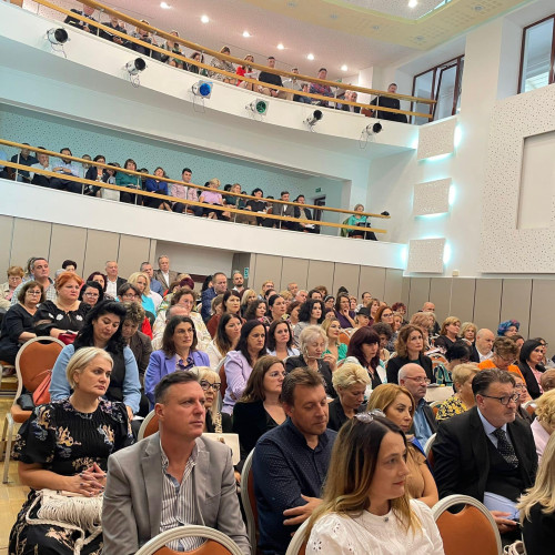 Întâlnire de lucru la Colegiul Național "Petru Rareș" pentru pregătirea anului școlar 2024-2025