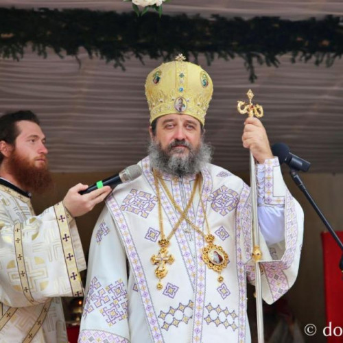 Preasfințitul Părinte Nichifor Botoșăneanul va oficia slujba la Hlipiceni