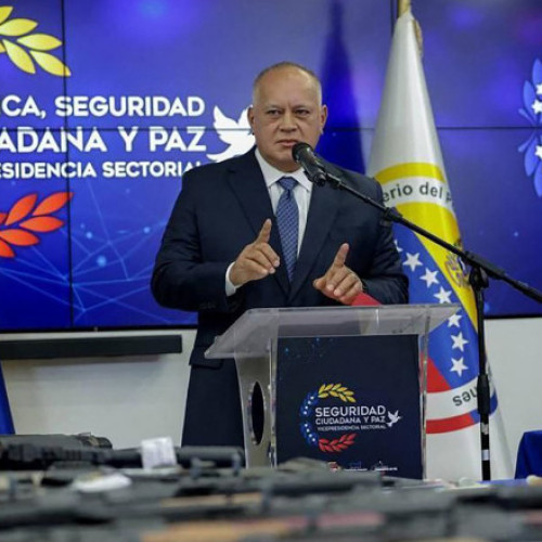 Şase cetăţeni străini, inclusiv un Navy SEAL american, arestaţi în Venezuela pentru complot de destabilizare