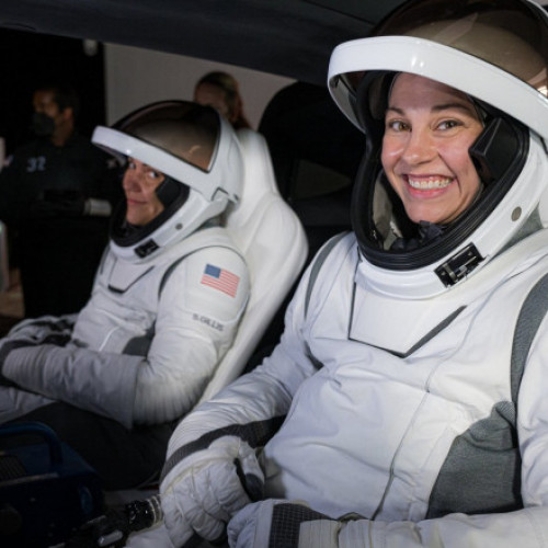 Echipajul misiunii Polaris Dawn se întoarce pe Pământ după o plimbare spațială istorică