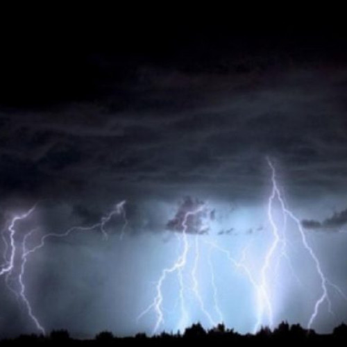 Ministerul Afacerilor Externe avertizează cetățenii români despre condiții meteorologice severe în Republica Slovacă