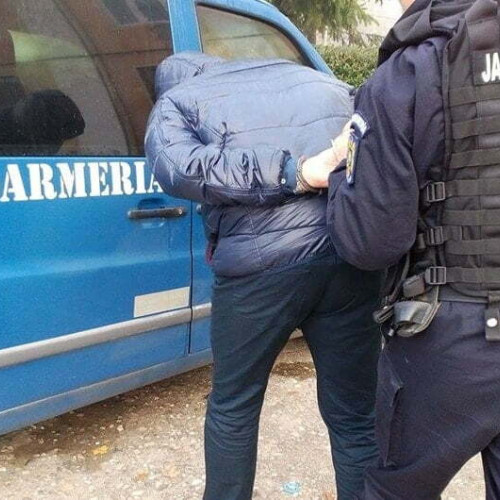 Bărbat reținut pentru violență la Brașov