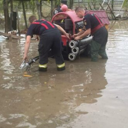 Intervenții de urgență în Iași și Vaslui după fenomene hidrometeorologice