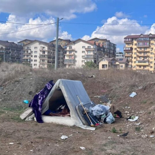 Teren de pe strada Macului, curățat după reclamațiile locuitorilor